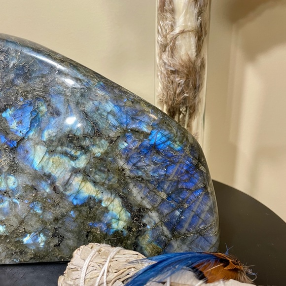 Huge 7+ Pound Labradorite Crystal Free Form with Electric Blue Flash - Picture 5 of 10